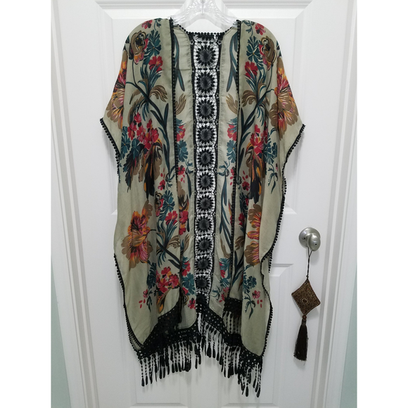 Cover Up BOHO Fringed Summer Wraps Lace Back and Trims - Picture 1 of 7